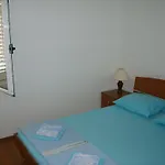 Lyon Apartments