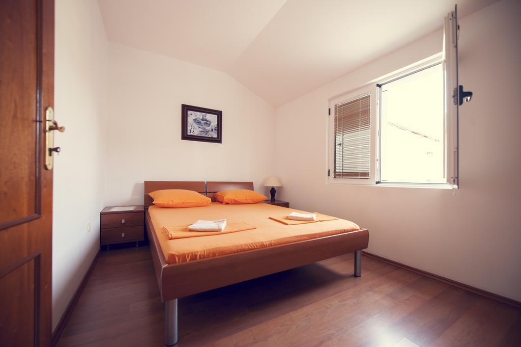 Lyon Apartment