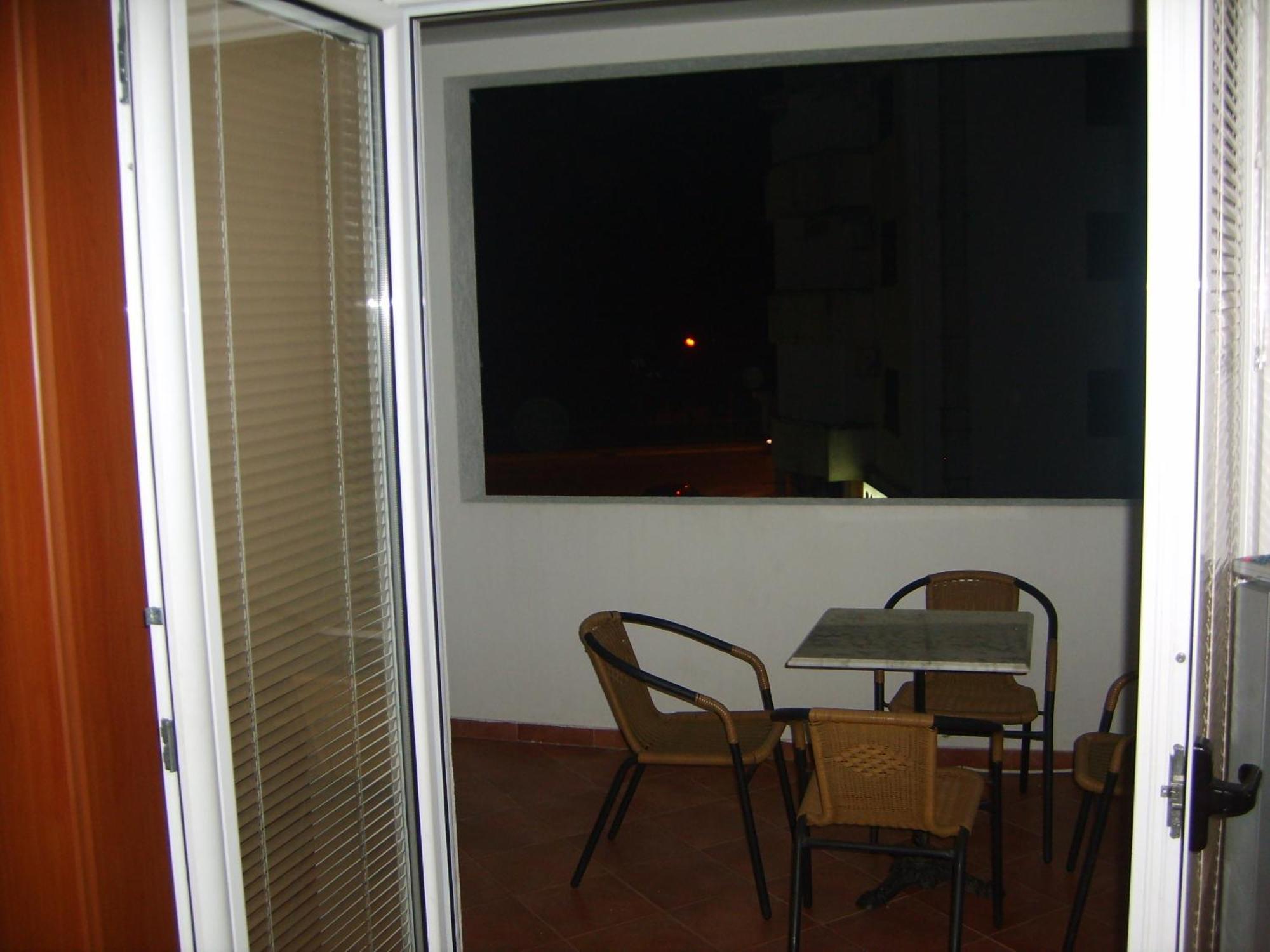 Apartment Lyon Budva